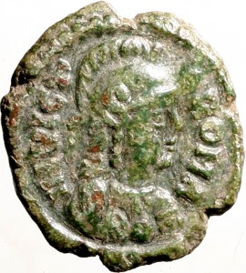 1795D Quarto di follis da 10 nummi 526-534 Iscrizione entro corona di alloro Roma Bronzo